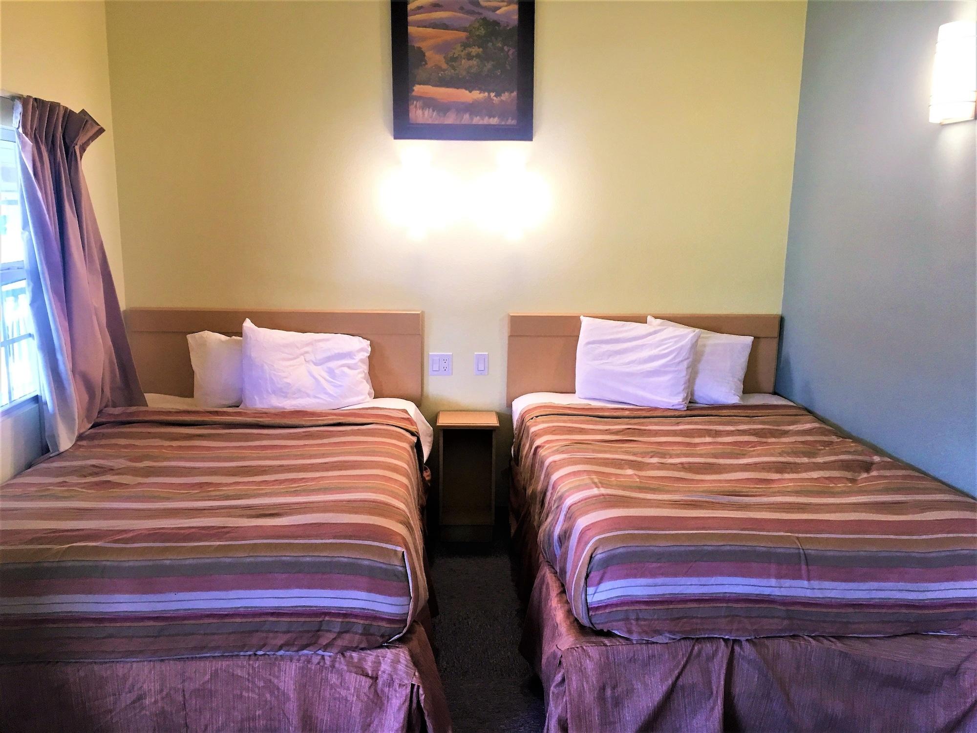 Travelodge By Wyndham Fairfield/Napa Valley Екстер'єр фото