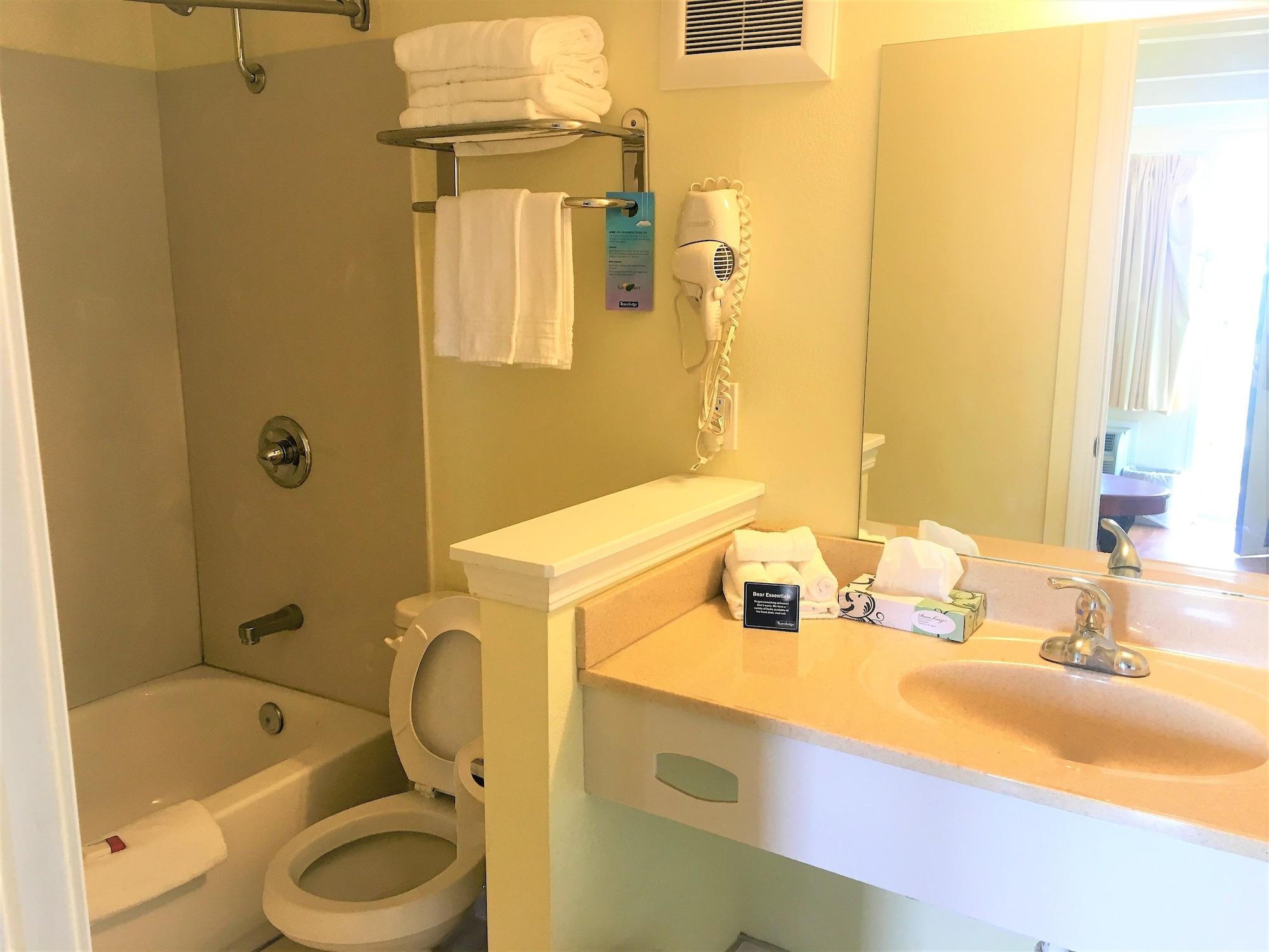 Travelodge By Wyndham Fairfield/Napa Valley Екстер'єр фото