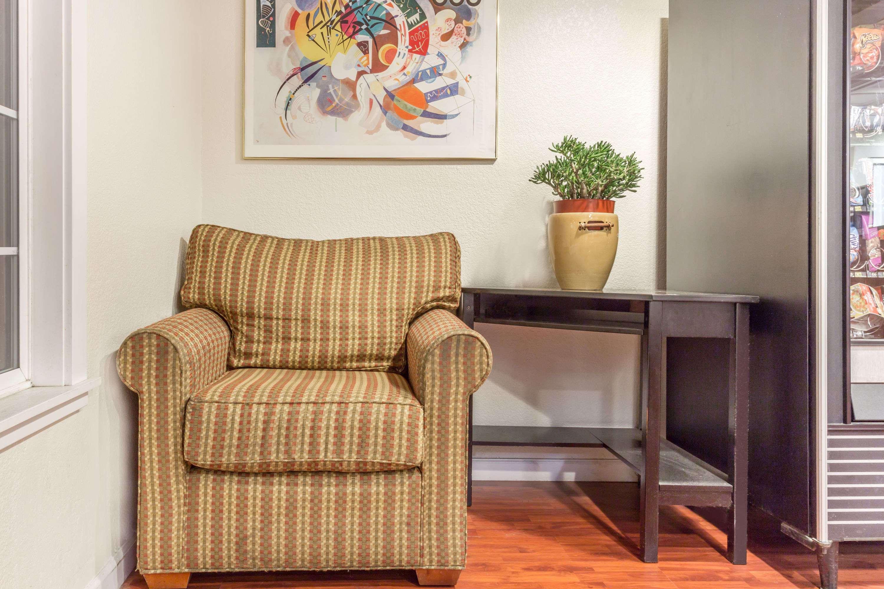 Travelodge By Wyndham Fairfield/Napa Valley Екстер'єр фото