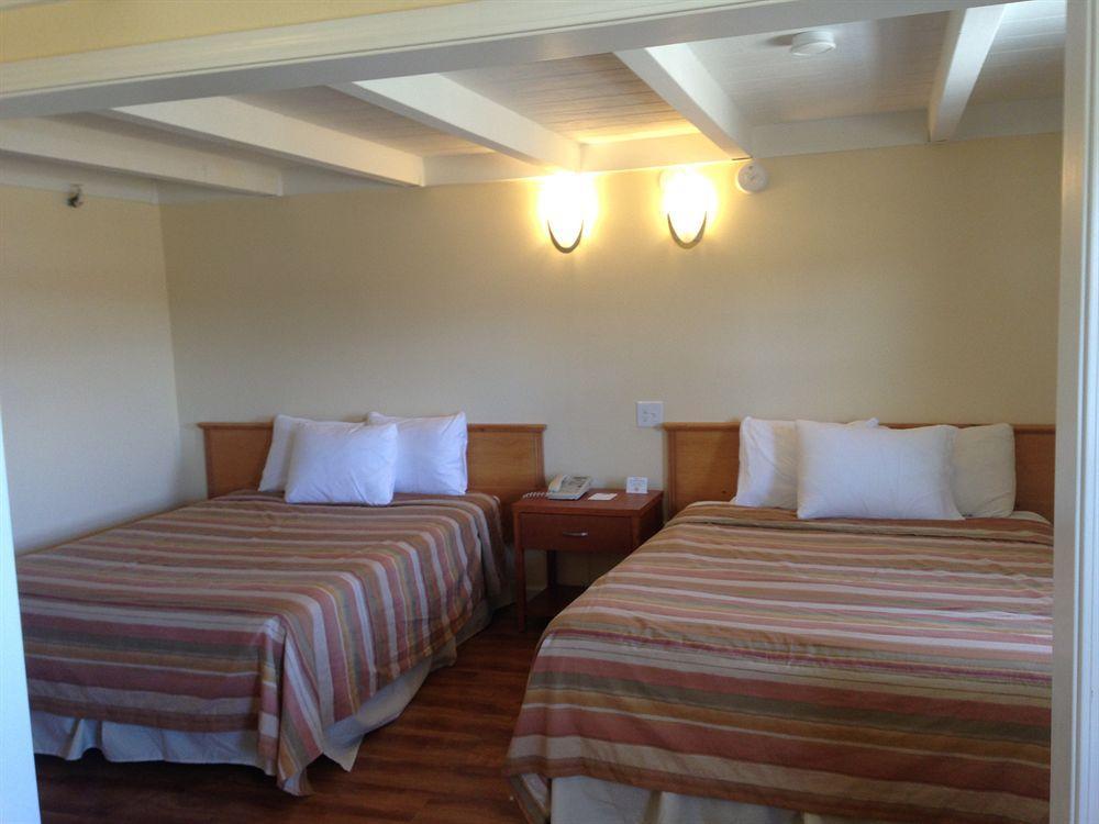 Travelodge By Wyndham Fairfield/Napa Valley Екстер'єр фото