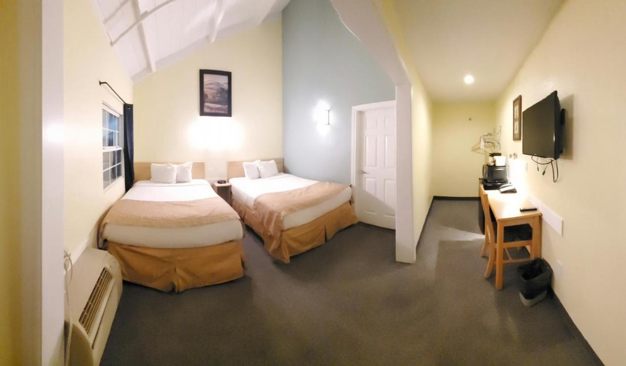 Travelodge By Wyndham Fairfield/Napa Valley Екстер'єр фото